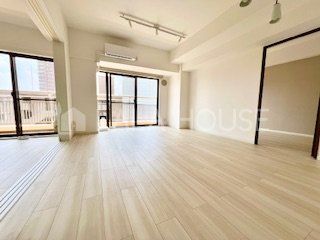 ���r���O�@�u����v�w�k��3���̉w�ߍD���n�}���V�����I