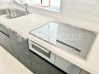 �L�b�`���@�y�L�b�`���z�u���b�N����Ƃ����X�^�C���b�V���ȃL�b�`���B