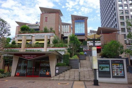 ӊ@K[fGA^[ k10B 730m