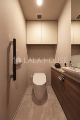 gC@XbLƂ^NXgCB􂢃Xy[X