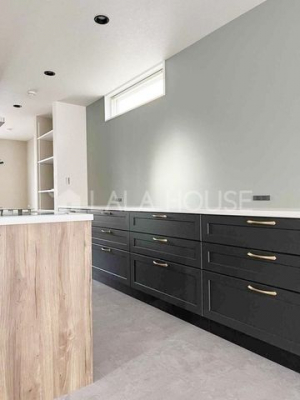 Lb`@Lb`wʂɂ͑eʂ̎[