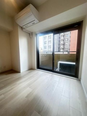 ���r���O�@-