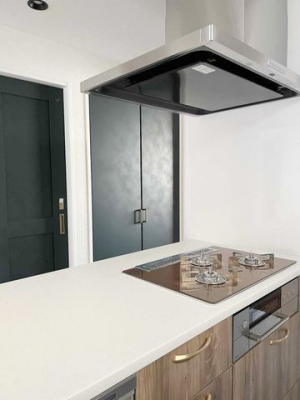 �L�b�`���@���[�͂ƃf�U�C���������ˑ������L�b�`��