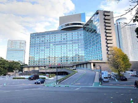 ���ӊ��@�z�e���j���[�I�[�^�j �k��12���B 950m