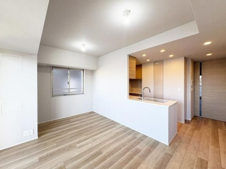 ���r���O�@-