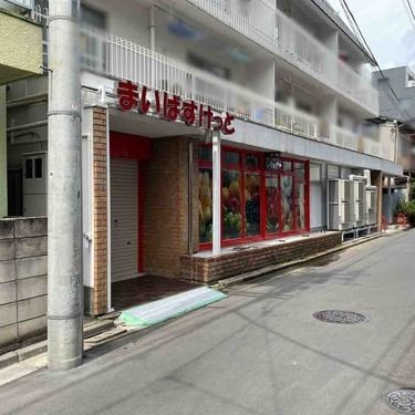 ���ӊ��@�܂��΂������Ɣ���6���ړX �k��5���B 370m