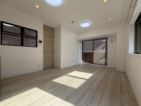 ���r���O�@-