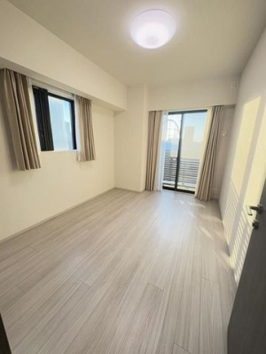 ���r���O�@-