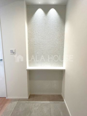 ���ց@�f�U�C���^�C���{�H���قǂ���������