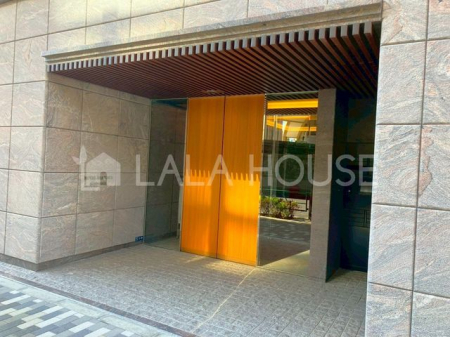 �G���g�����X�@�I�[�g���b�N�����̃G���g�����X