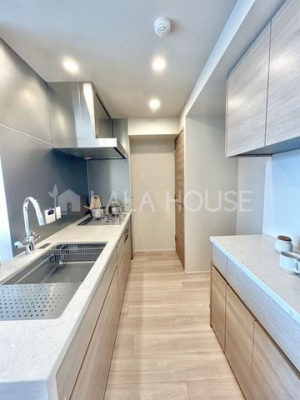 �L�b�`���@�H��튮���̃L�b�`��